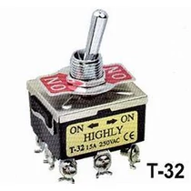 Fémkaros kapcsoló három áramkörös, két állású ON/ON