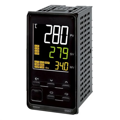 OMRON E5EC-QX4-A5M000 hőmérséklet szabályzó