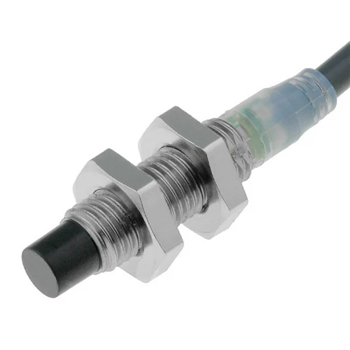 OMRON E2A-S08KN04-M5-C1 induktív érzékelő M8/M8 NPN/NO 4mm