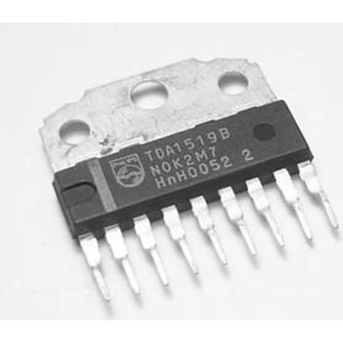 ELF - TDA1519B IC.
